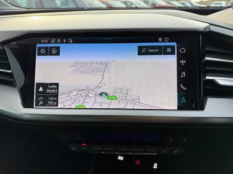 Audi Q4 e-tron 40 Sport Auto 5dr 82kWh - U79422