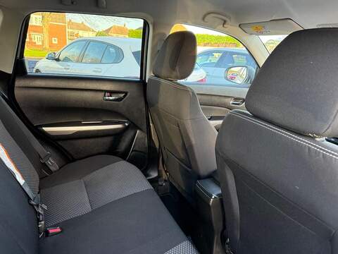 Suzuki Vitara 1.4 Boosterjet MHEV SZ-T SUV 5dr Petrol Hybrid Manual Euro 6 (s/s) (129 ps) - U79427