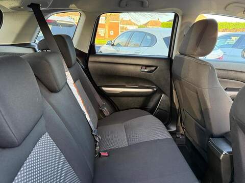 Suzuki Vitara 1.4 Boosterjet MHEV SZ-T SUV 5dr Petrol Hybrid Manual Euro 6 (s/s) (129 ps) - U79427