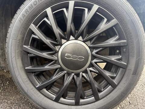 Fiat 500 1.2 Lounge Hatchback 3dr Petrol Manual Euro 6 (s/s) (69 bhp) - U79429