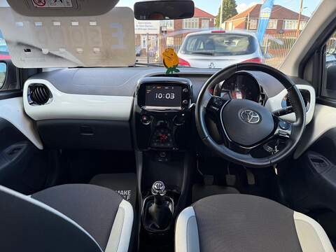 Toyota AYGO 1.0 VVT-i x-press Euro 6 5dr - U79433