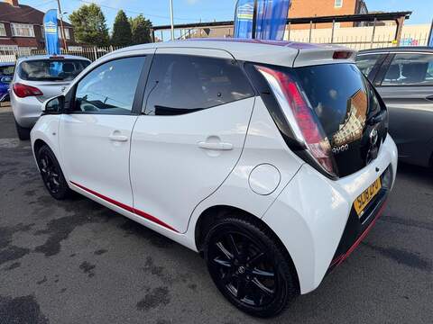 Toyota AYGO 1.0 VVT-i x-press Euro 6 5dr - U79433