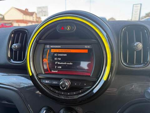 MINI Countryman 1.5 Cooper SUV 5dr Petrol Manual Euro 6 (s/s) (136 ps) - U79442