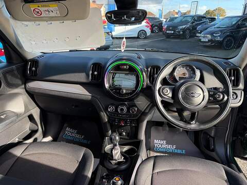 MINI Countryman 1.5 Cooper SUV 5dr Petrol Manual Euro 6 (s/s) (136 ps) - U79442