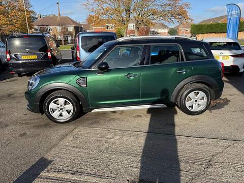 MINI Countryman 1.5 Cooper SUV 5dr Petrol Manual Euro 6 (s/s) (136 ps) - U79442