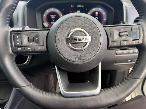 Nissan Qashqai 1.3 DIG-T MHEV Tekna XTRON Euro 6 (s/s) 5dr - U79446