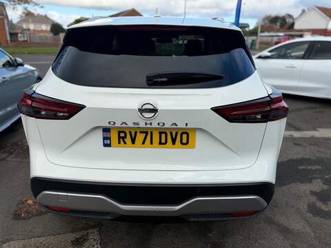Nissan Qashqai 1.3 DIG-T MHEV Tekna XTRON Euro 6 (s/s) 5dr - U79446