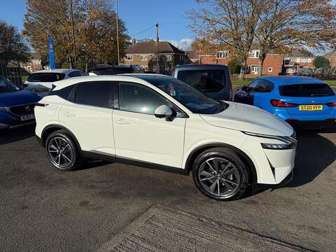 Nissan Qashqai 1.3 DIG-T MHEV Tekna XTRON Euro 6 (s/s) 5dr - U79446