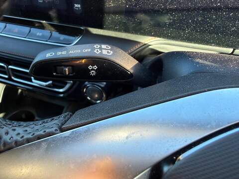 MG MG HS 1.5 T-GDI Trophy DCT Euro 6 (s/s) 5dr - U79451