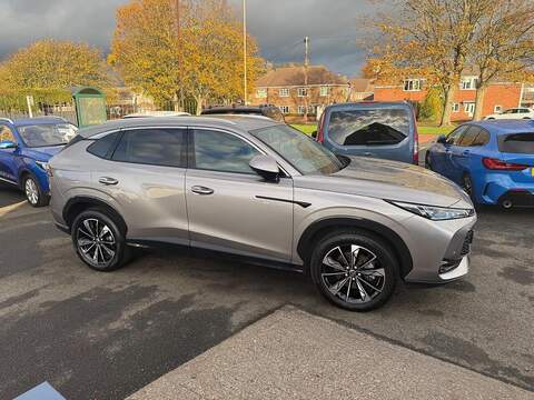 MG MG HS 1.5 T-GDI Trophy DCT Euro 6 (s/s) 5dr - U79451