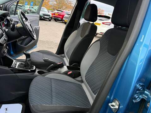 Vauxhall Crossland X 1.2 Sport Nav Premium SUV 5dr Petrol Manual Euro 6 (s/s) (83 ps) - U79455