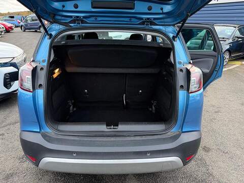 Vauxhall Crossland X 1.2 Sport Nav Premium SUV 5dr Petrol Manual Euro 6 (s/s) (83 ps) - U79455