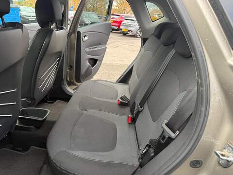 Renault Captur dCi Dynamique S Nav SUV 1.5 Automatic Diesel - U79456