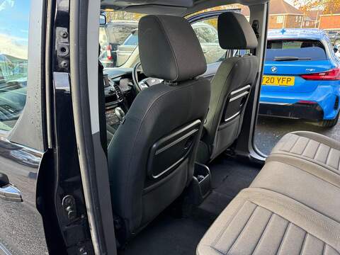 Ford Tourneo Connect 1.5 EcoBlue Titanium MPV 5dr Diesel Auto Euro 6 (s/s) (120 ps) - U79457