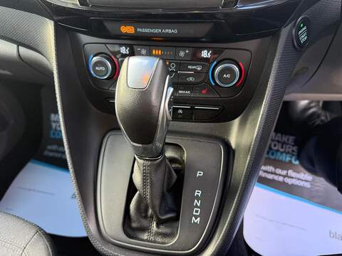 Ford Tourneo Connect 1.5 EcoBlue Titanium MPV 5dr Diesel Auto Euro 6 (s/s) (120 ps) - U79457