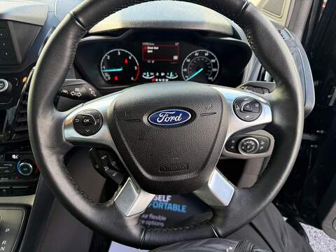Ford Tourneo Connect 1.5 EcoBlue Titanium MPV 5dr Diesel Auto Euro 6 (s/s) (120 ps) - U79457
