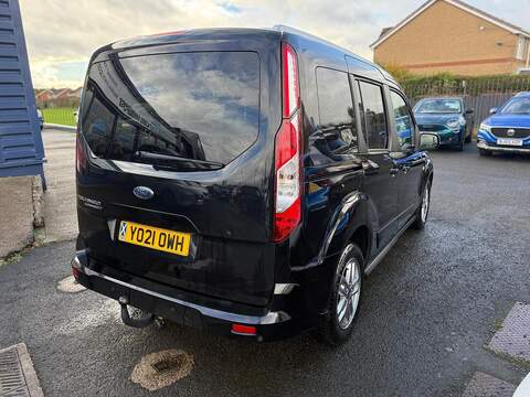 Ford Tourneo Connect 1.5 EcoBlue Titanium MPV 5dr Diesel Auto Euro 6 (s/s) (120 ps) - U79457