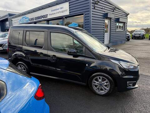 Ford Tourneo Connect 1.5 EcoBlue Titanium MPV 5dr Diesel Auto Euro 6 (s/s) (120 ps) - U79457