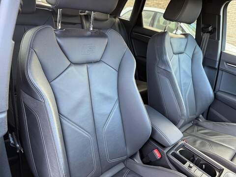 Audi Q3 1.5 TFSI CoD 35 Black Edition S Tronic Euro 6 (s/s) 5dr - U79458