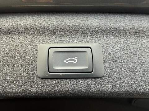 Audi Q3 1.5 TFSI CoD 35 Black Edition S Tronic Euro 6 (s/s) 5dr - U79458