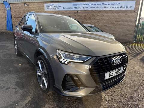 Audi Q3 1.5 TFSI CoD 35 Black Edition S Tronic Euro 6 (s/s) 5dr - U79458