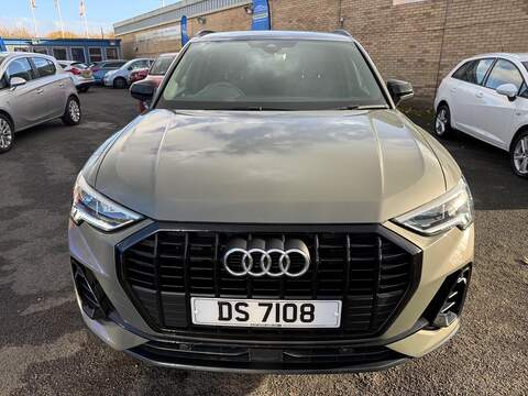 Audi Q3 1.5 TFSI CoD 35 Black Edition S Tronic Euro 6 (s/s) 5dr - U79458