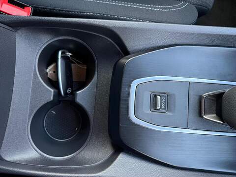 Nissan Qashqai 1.3 DIG-T MHEV Acenta Premium XTRON Euro 6 (s/s) 5dr - U79463