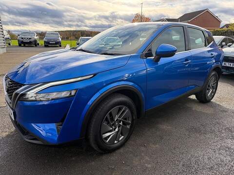 Nissan Qashqai 1.3 DIG-T MHEV Acenta Premium XTRON Euro 6 (s/s) 5dr - U79463