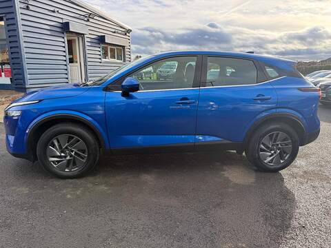 Nissan Qashqai 1.3 DIG-T MHEV Acenta Premium XTRON Euro 6 (s/s) 5dr - U79463