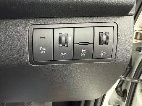 Hyundai ix20 1.4 Style Hatchback 5dr Petrol Manual Euro 5 (90 bhp) - U79465