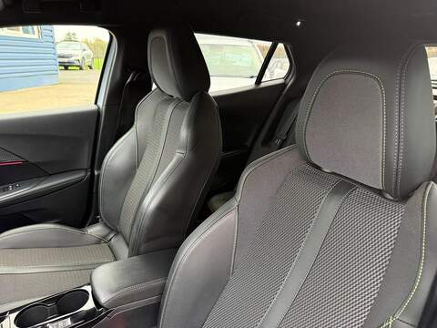 Peugeot 2008 1.2 PureTech GT EAT Euro 6 (s/s) 5dr - U79468