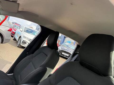 Renault Clio 1.0 TCe Evolution Euro 6 (s/s) 5dr - U79470