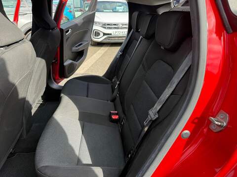Renault Clio 1.0 TCe Evolution Euro 6 (s/s) 5dr - U79470
