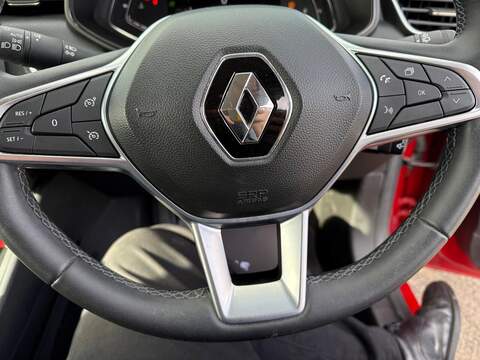 Renault Clio 1.0 TCe Evolution Euro 6 (s/s) 5dr - U79470