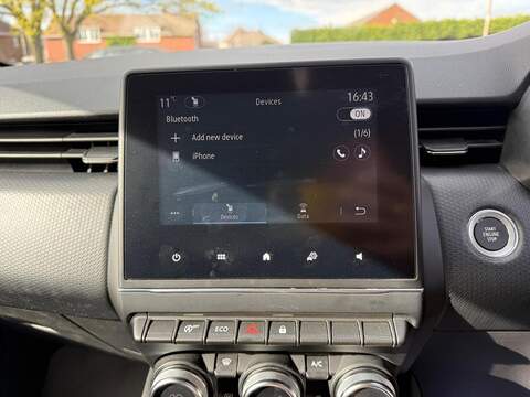 Renault Clio 1.0 TCe Evolution Euro 6 (s/s) 5dr - U79470