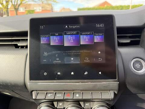 Renault Clio 1.0 TCe Evolution Euro 6 (s/s) 5dr - U79470