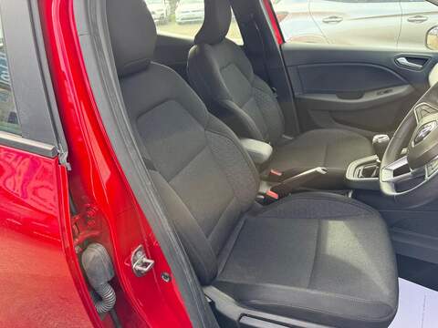 Renault Clio 1.0 TCe Evolution Euro 6 (s/s) 5dr - U79470
