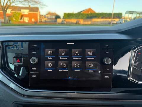 Volkswagen Polo 1.0 TSI Style Euro 6 (s/s) 5dr - U79471