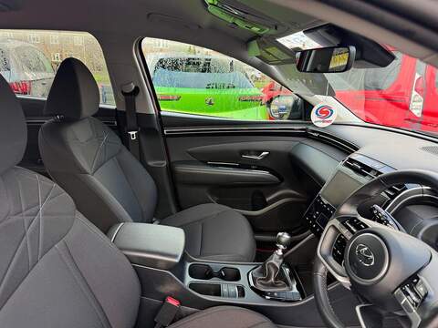 Hyundai TUCSON 1.6 T-GDi SE Connect Euro 6 (s/s) 5dr - U79472