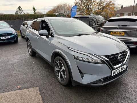 Nissan Qashqai Ateca XPERIENCE SUV 1 Automatic Petrol
