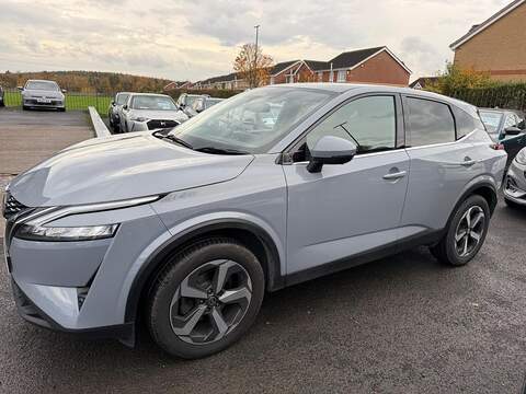Nissan Qashqai 1.3 DIG-T MHEV N-Connecta XTRON Euro 6 (s/s) 5dr - U79473