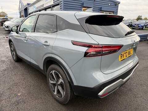 Nissan Qashqai 1.3 DIG-T MHEV N-Connecta XTRON Euro 6 (s/s) 5dr - U79473