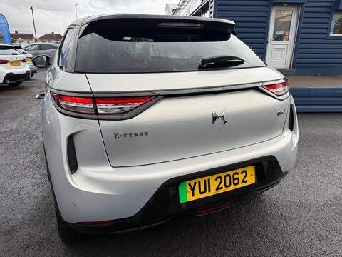 DS AUTOMOBILES DS 3 CROSSBACK E-TENSE 50kWh Bastille Crossback Auto 5dr - U79474