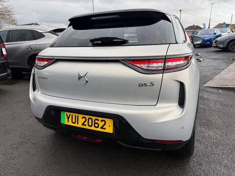 DS AUTOMOBILES DS 3 CROSSBACK E-TENSE 50kWh Bastille Crossback Auto 5dr - U79474
