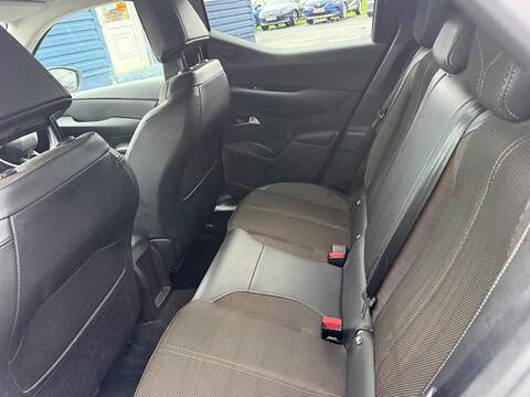 DS AUTOMOBILES DS 3 CROSSBACK E-TENSE 50kWh Bastille Crossback Auto 5dr - U79474