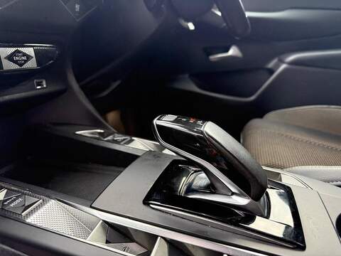 DS AUTOMOBILES DS 3 CROSSBACK E-TENSE 50kWh Bastille Crossback Auto 5dr - U79474