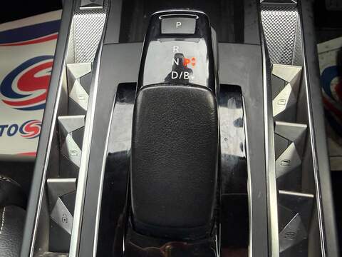 DS AUTOMOBILES DS 3 CROSSBACK E-TENSE 50kWh Bastille Crossback Auto 5dr - U79474