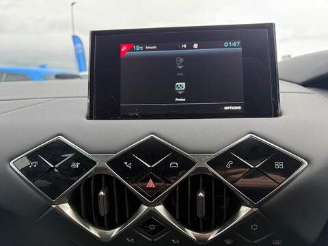 DS AUTOMOBILES DS 3 CROSSBACK E-TENSE 50kWh Bastille Crossback Auto 5dr - U79474