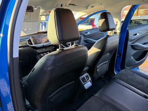 Vauxhall Grandland 1.5 Turbo D Ultimate Auto Euro 6 (s/s) 5dr - U79476