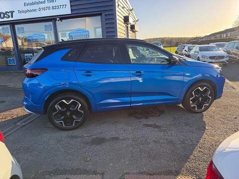 Vauxhall Grandland 1.5 Turbo D Ultimate Auto Euro 6 (s/s) 5dr - U79476